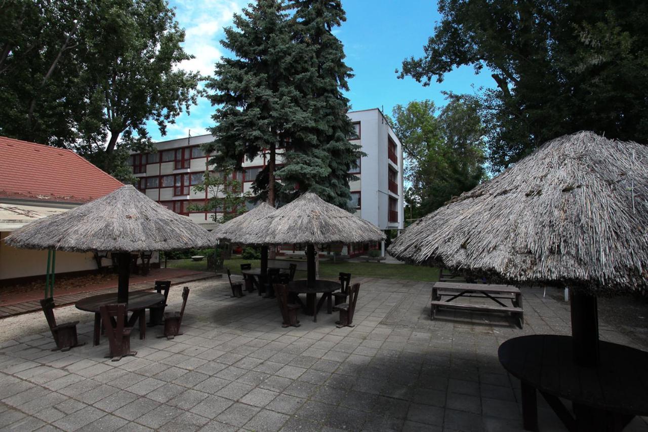 Rév Szálló Balaton Szántód Extérieur photo